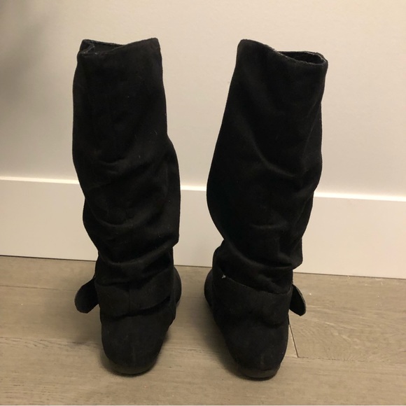 "Report" Short Black Pull On Boots - Picture 3 of 5